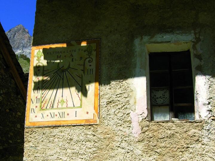Visite des cadrans solaires de la Vallée de l'Ubaye et ateliers de création