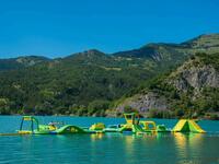 Parcours aquatique "aquaspash" lac de Serre-Ponçon